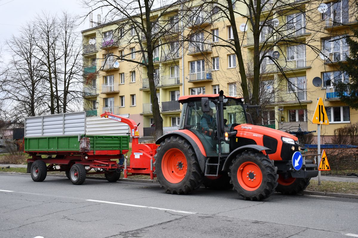 Jednostka Robót Publicznych ruszyła w teren