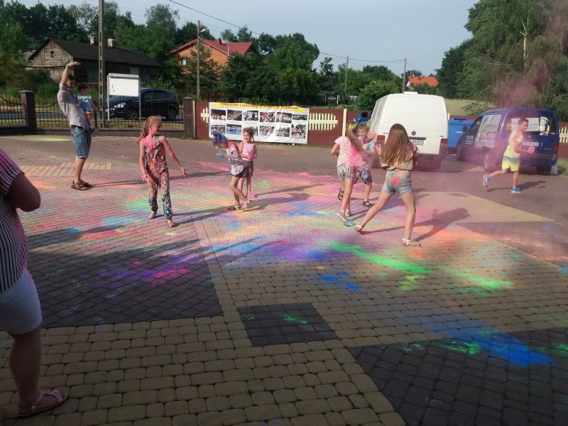 PIKNIK RODZINNY W NOWOSTAWACH GÓRNYCH