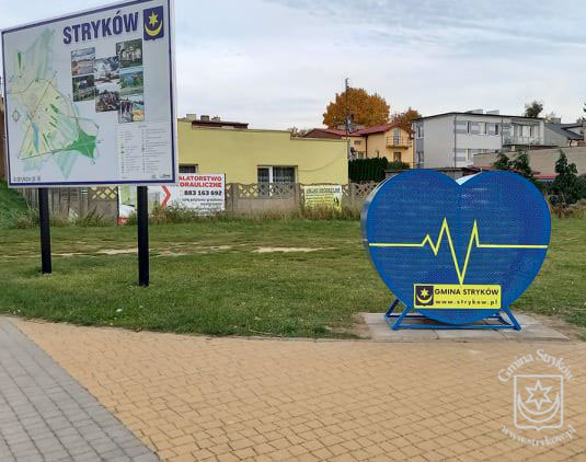 Kolejne pojemniki na nakrętki na terenie Gminy Stryków