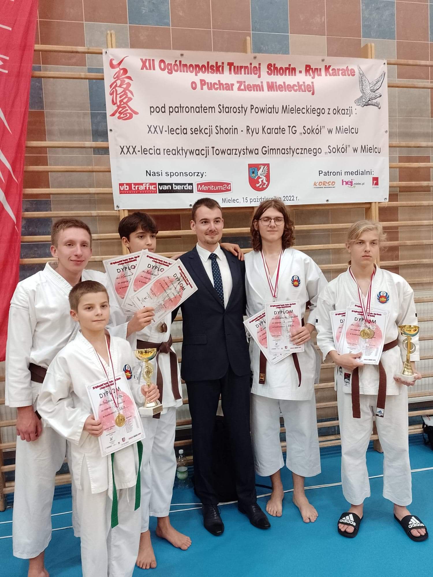 Ogółnopolskie trofea naszych karateków