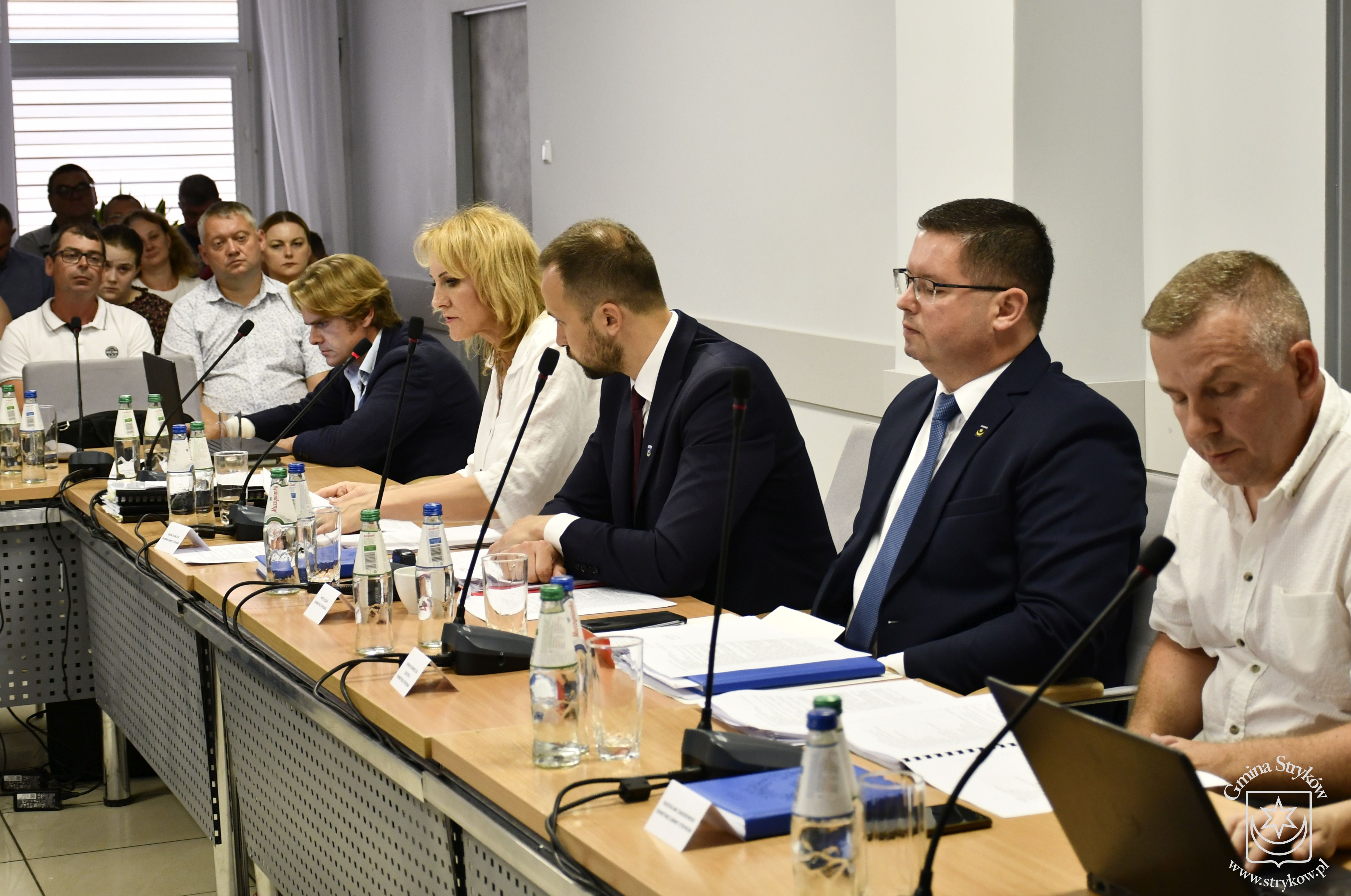 Wotum zaufania i absolutorium dla Burmistrza